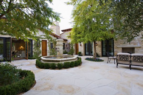Courtyard Fountain Repair